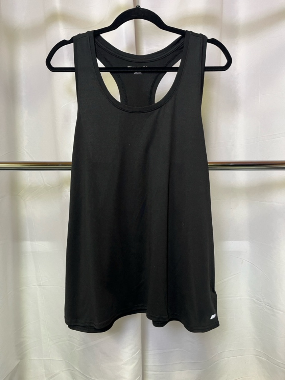 Amazon Essentials active quick dry stretch Black Racerback Performance Tank xl